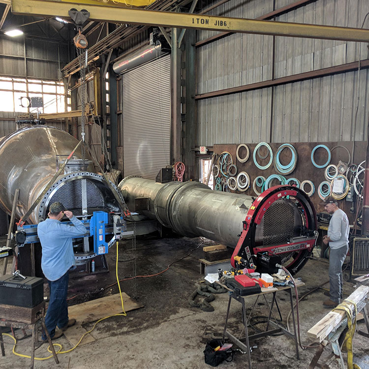 CLIMAX PM4200 Portable Mill and ODF50 SPEED FACER™, Exchanger Face Machining