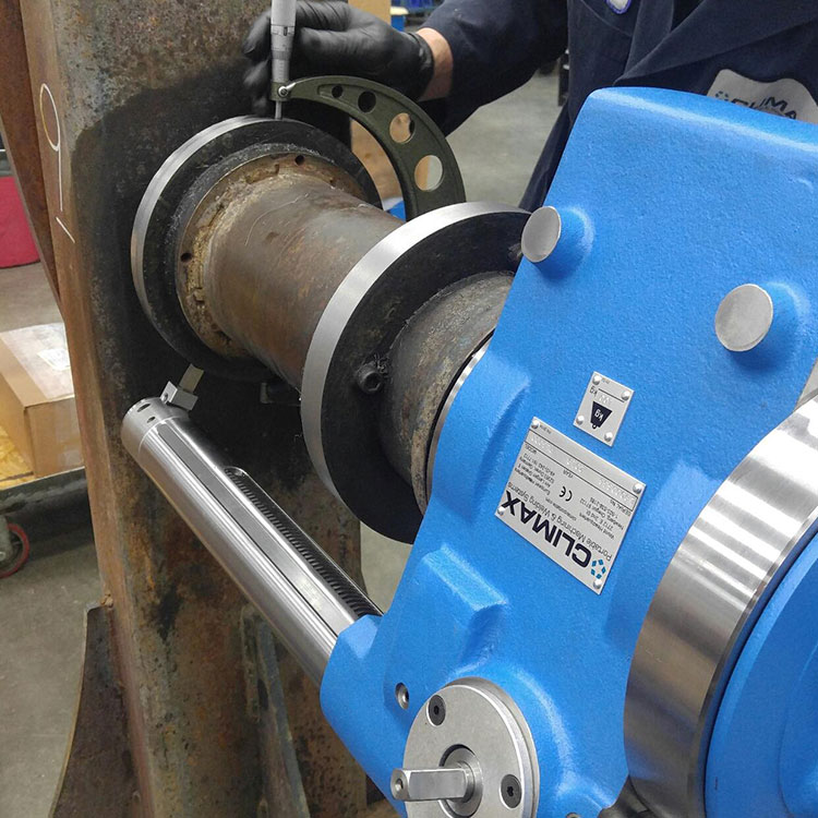 CLIMAX PL3000 Portable Lathe, OD Turning Repair