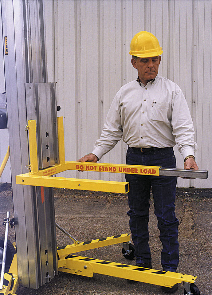 Sumner Material Lift